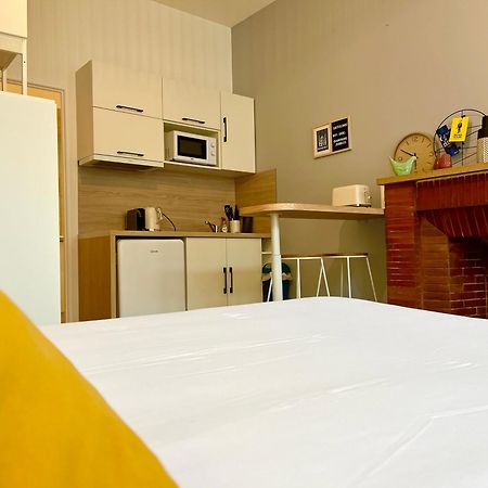 Suite Clovis - 1 Reims Esterno foto