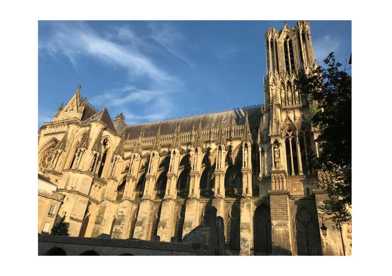 Suite Clovis - 1 Reims Esterno foto